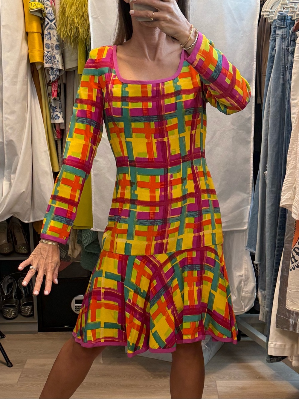 Vintage Bill Blass Yellow, 100% Silk Long Sleeve Fit-and-Flare Dress